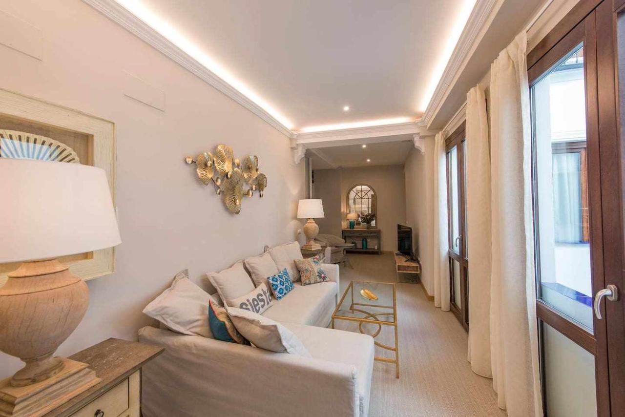 Luxe Carlos Canal *